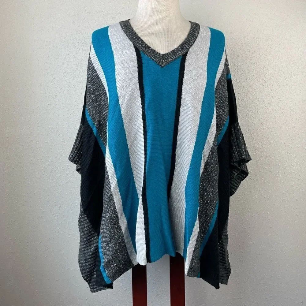 NWT Ellen Tracy Poncho Style Sweater Top Size M/L